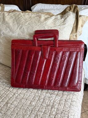 Red eel skin Leather Crossbody Bag made in Korea